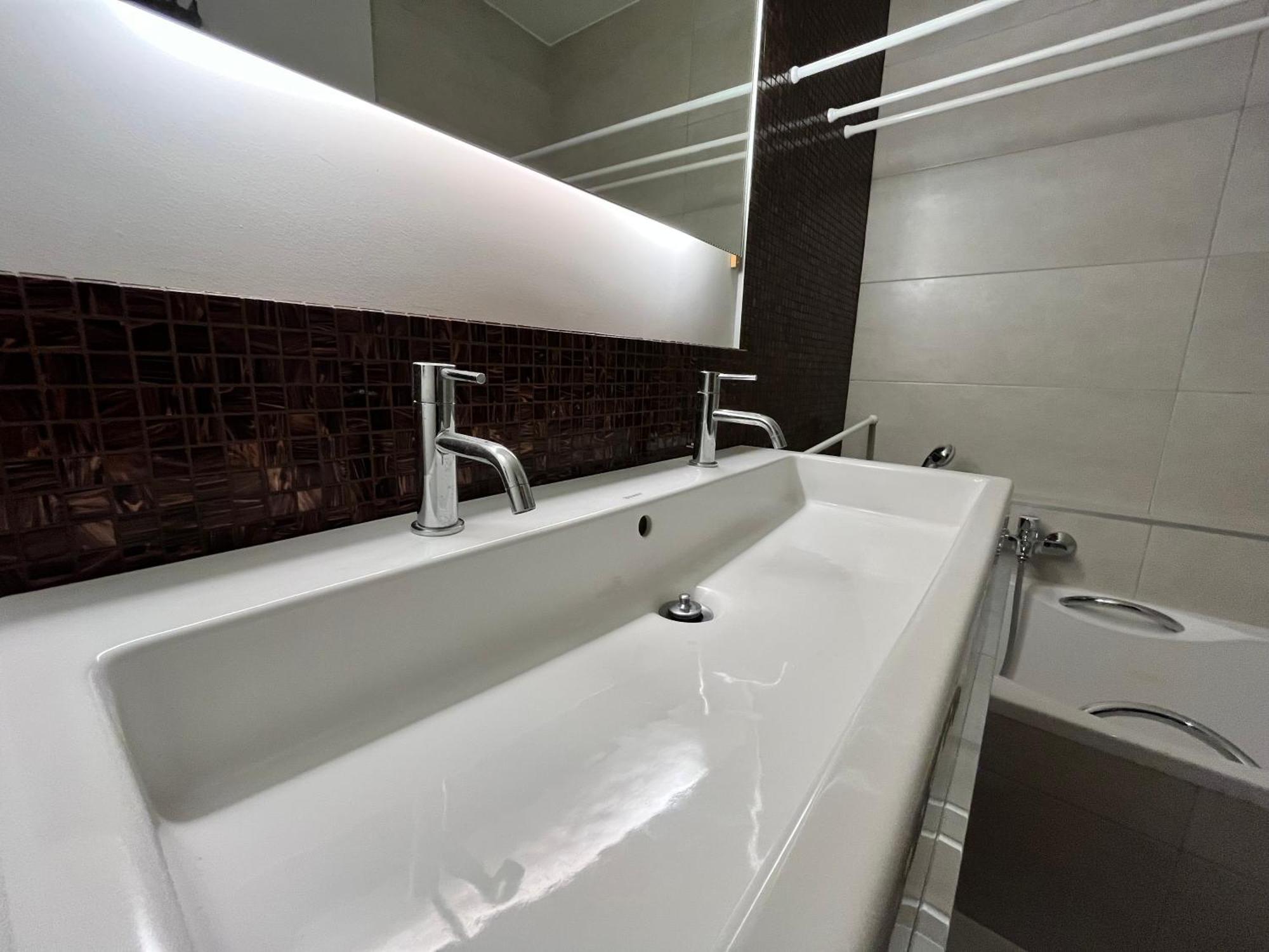 Appartement Elegant 2-bedroom With A Sleeping Corner And Stunning Front Sea View T15